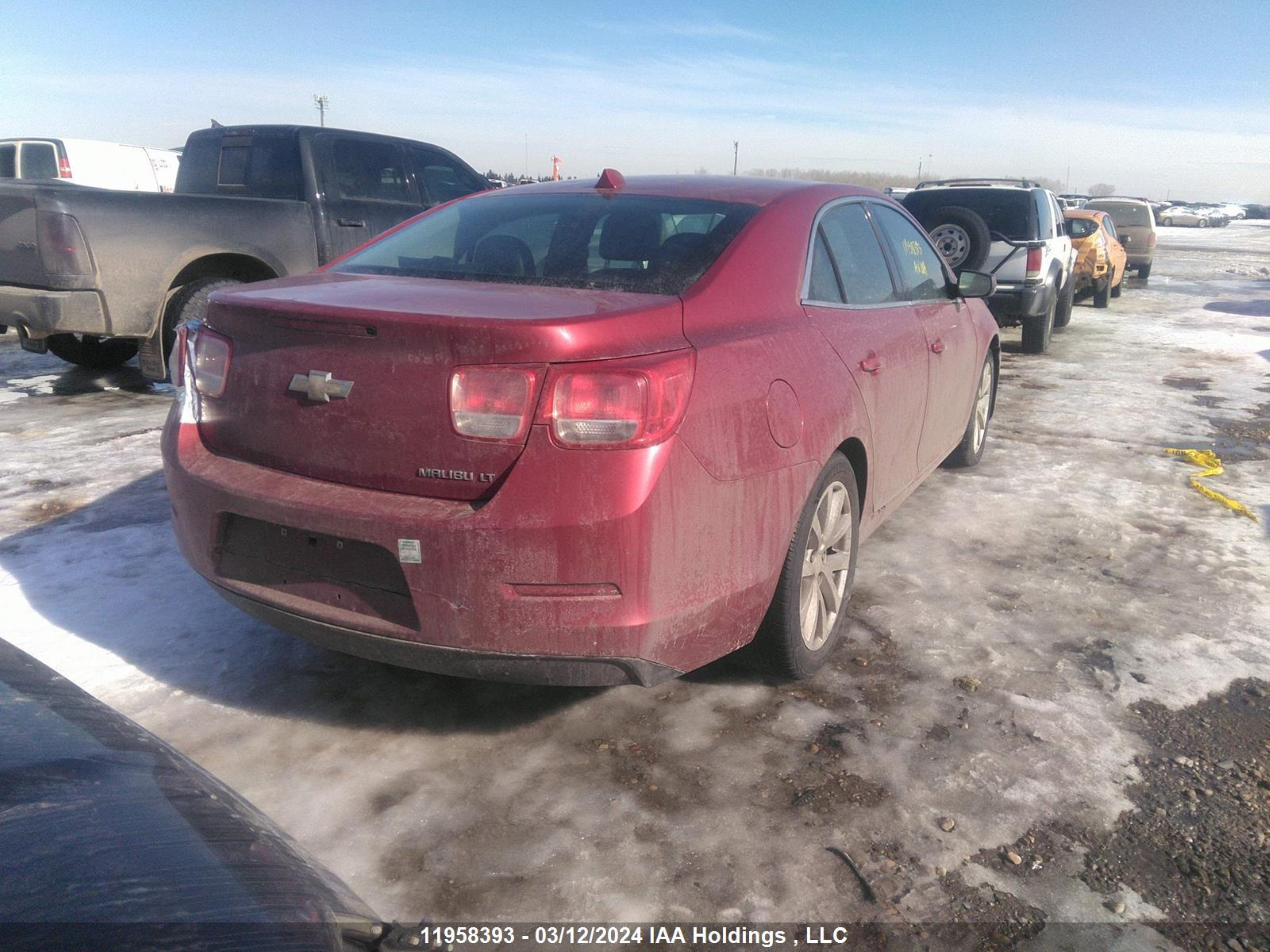 Photo 3 VIN: 1G11E5SAXDF284838 - CHEVROLET MALIBU 