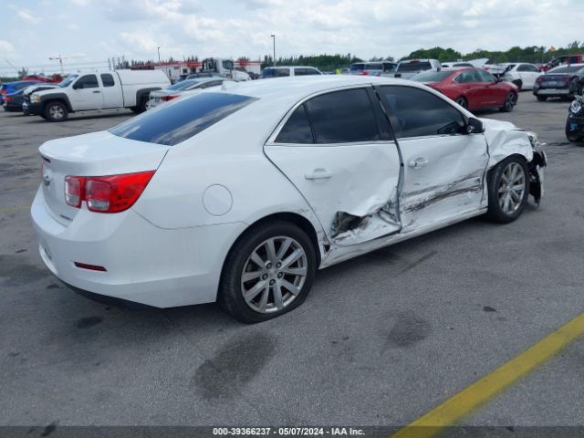 Photo 3 VIN: 1G11E5SL1EF180175 - CHEVROLET MALIBU 