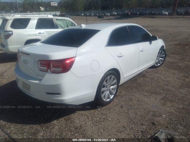 Photo 3 VIN: 1G11E5SL2EF261069 - CHEVROLET MALIBU 