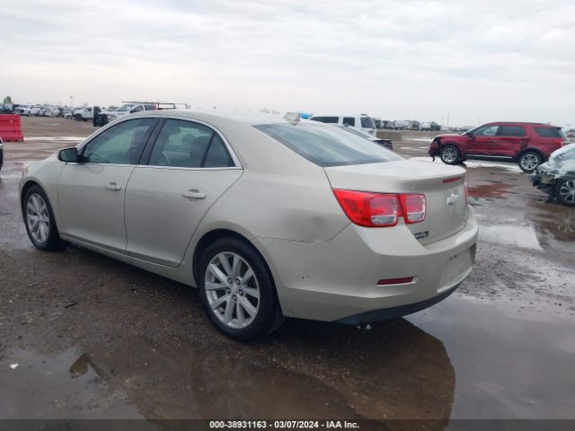 Photo 2 VIN: 1G11E5SL2EF261895 - CHEVROLET MALIBU 