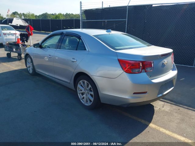 Photo 2 VIN: 1G11E5SL4EF294882 - CHEVROLET MALIBU 