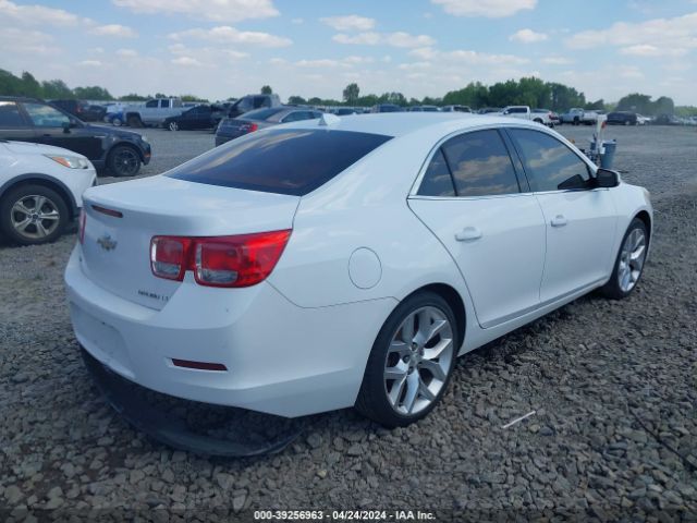 Photo 3 VIN: 1G11E5SL5EF225652 - CHEVROLET MALIBU 