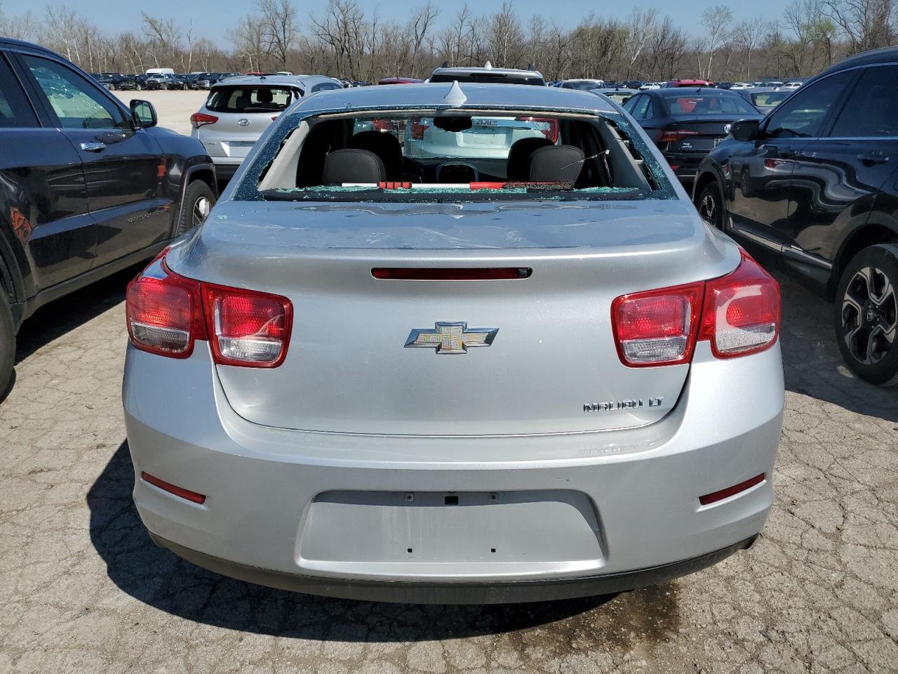 Photo 5 VIN: 1G11E5SL6EF168944 - CHEVROLET MALIBU 