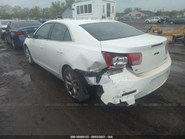 Photo 2 VIN: 1G11E5SL8EF300747 - CHEVROLET MALIBU 