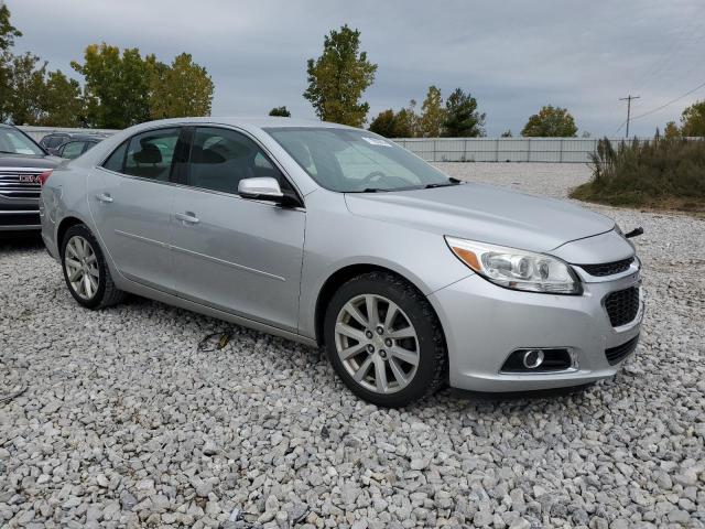 Photo 3 VIN: 1G11E5SL8EF301574 - CHEVROLET MALIBU 