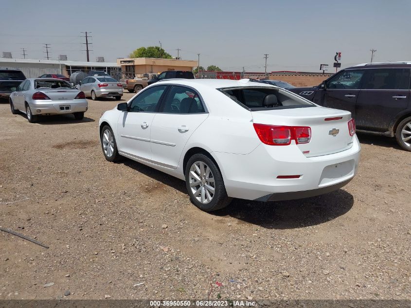 Photo 2 VIN: 1G11E5SX3FF173068 - CHEVROLET MALIBU 