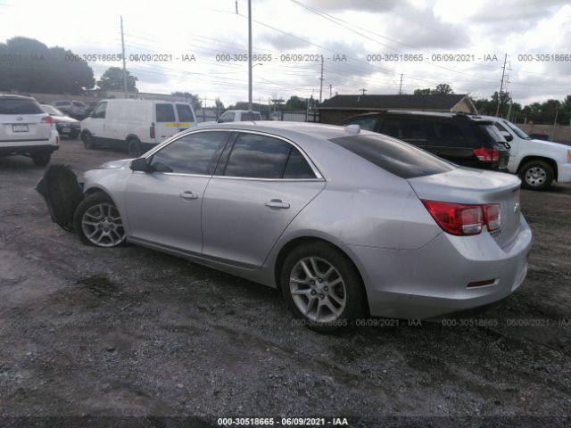 Photo 2 VIN: 1G11F5RR4DF100275 - CHEVROLET MALIBU 