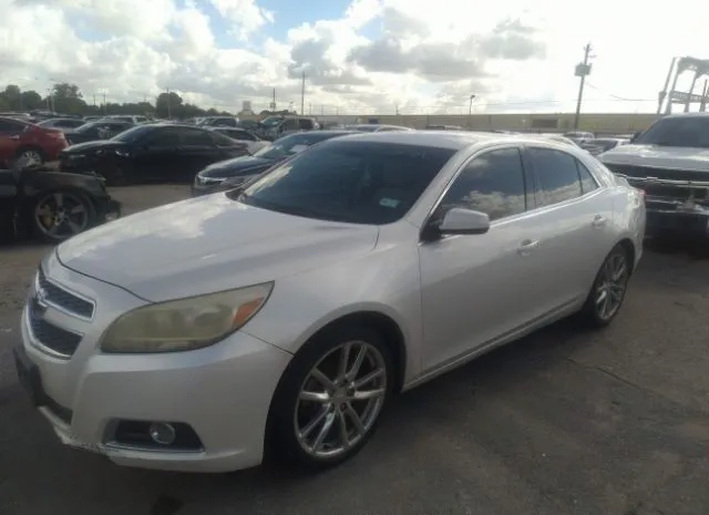 Photo 1 VIN: 1G11F5RR5DF114105 - CHEVROLET MALIBU 