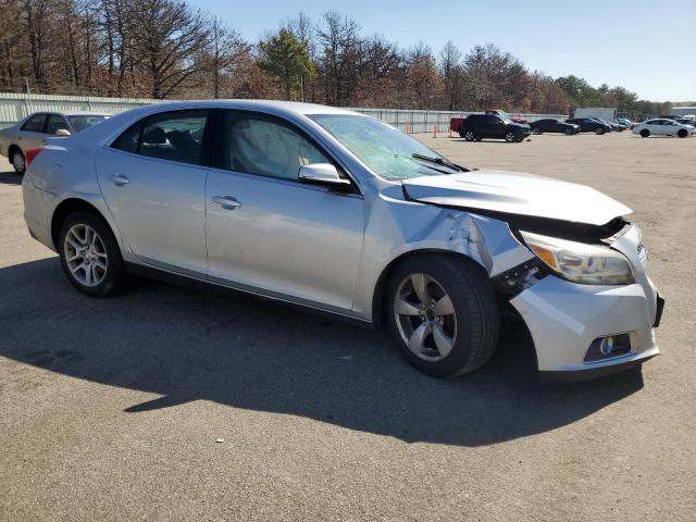 Photo 3 VIN: 1G11F5RR6DF101783 - CHEVROLET MALIBU 