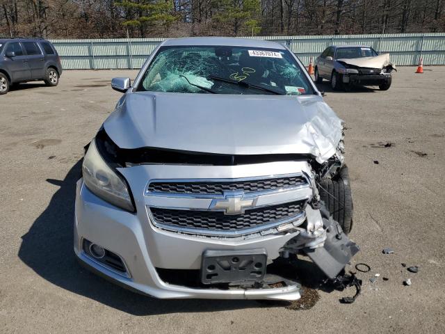 Photo 4 VIN: 1G11F5RR6DF101783 - CHEVROLET MALIBU 