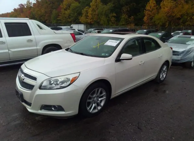 Photo 1 VIN: 1G11F5RR8DF105785 - CHEVROLET MALIBU 