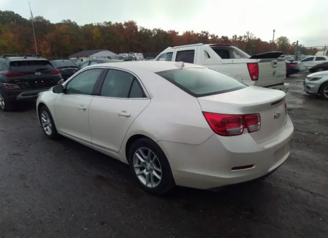 Photo 2 VIN: 1G11F5RR8DF105785 - CHEVROLET MALIBU 