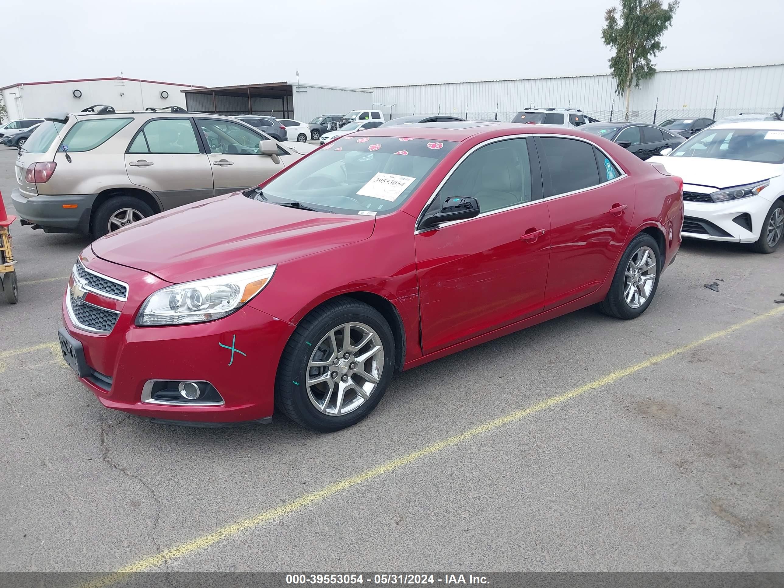 Photo 1 VIN: 1G11F5RR8DF114289 - CHEVROLET MALIBU 