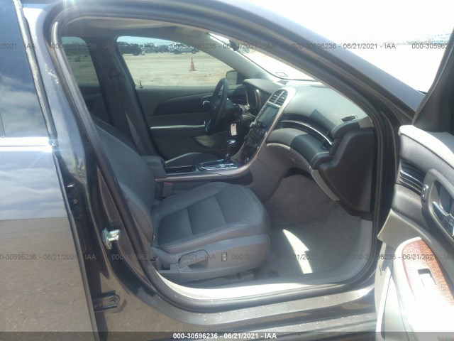 Photo 4 VIN: 1G11F5RR8DF120111 - CHEVROLET MALIBU 