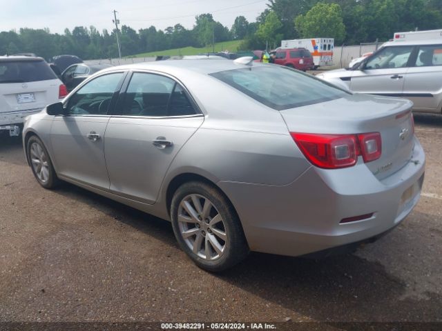 Photo 2 VIN: 1G11F5SL0FF246231 - CHEVROLET MALIBU 