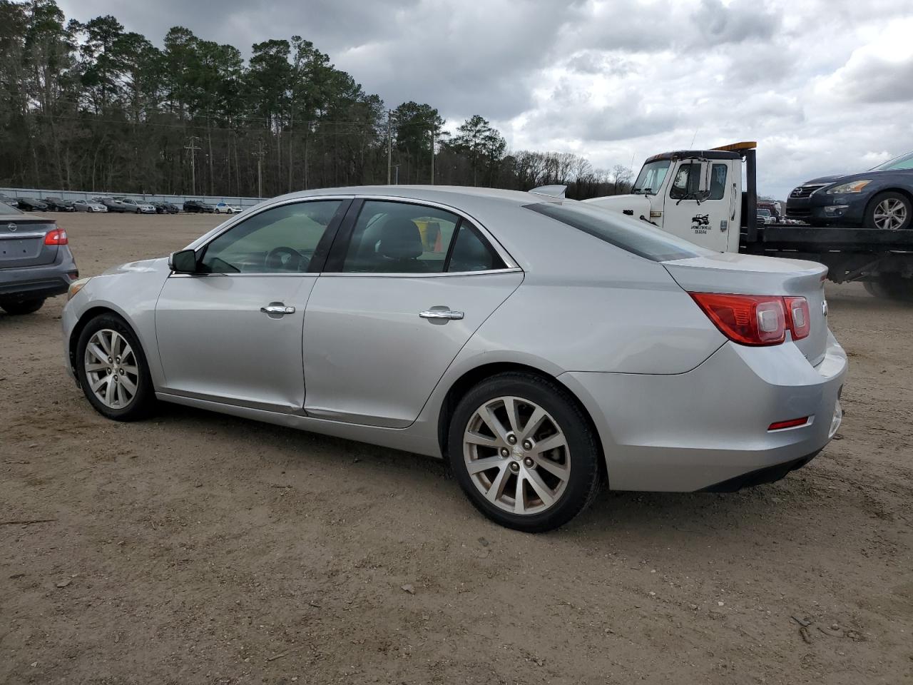 Photo 1 VIN: 1G11F5SL2FF126723 - CHEVROLET MALIBU 