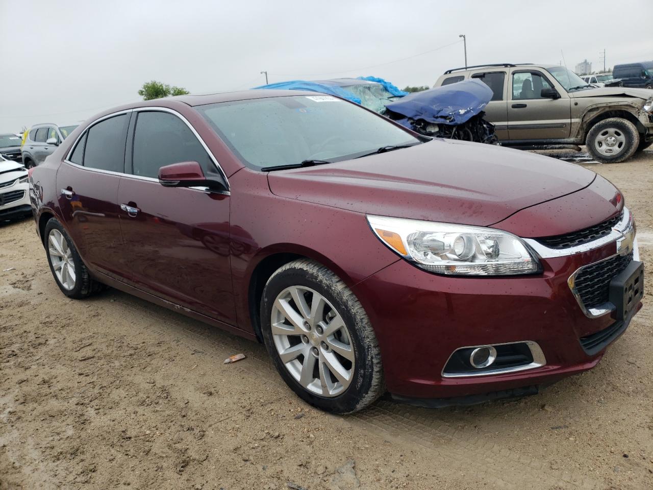 Photo 3 VIN: 1G11F5SL4FF346963 - CHEVROLET MALIBU 