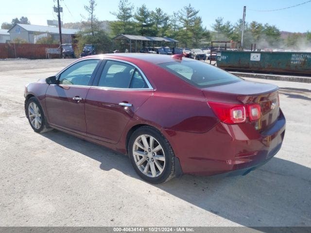 Photo 2 VIN: 1G11F5SL5FF323403 - CHEVROLET MALIBU 