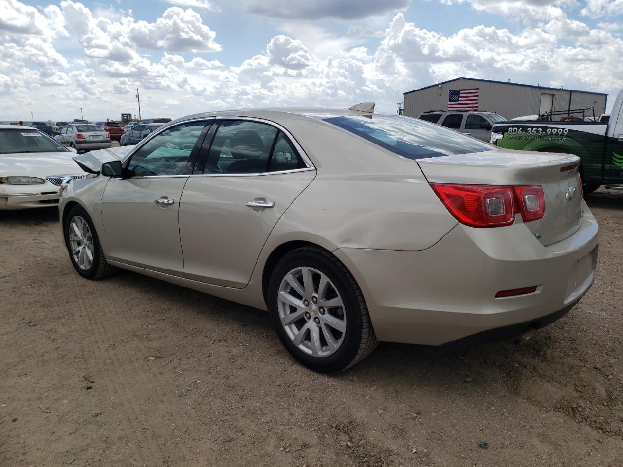 Photo 1 VIN: 1G11F5SL5FF334160 - CHEVROLET MALIBU 