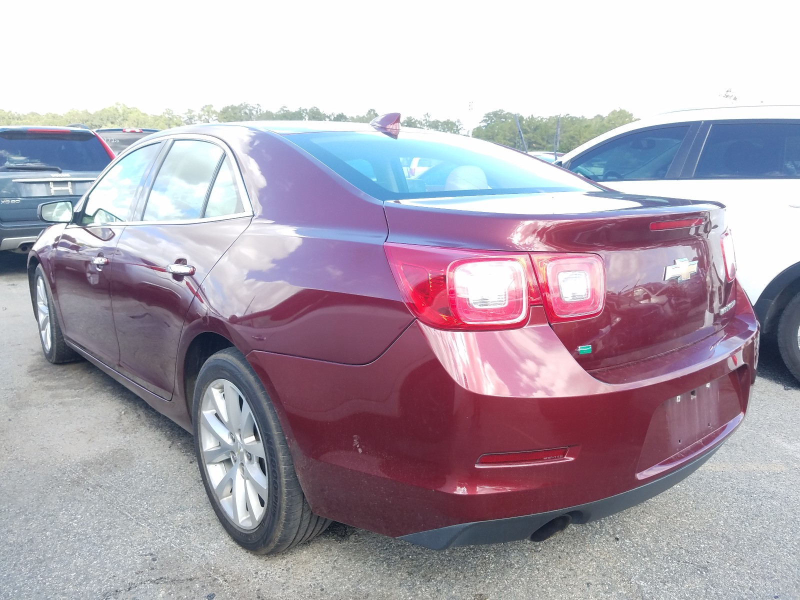 Photo 2 VIN: 1G11F5SLXFF300246 - CHEVROLET MALIBU LTZ 