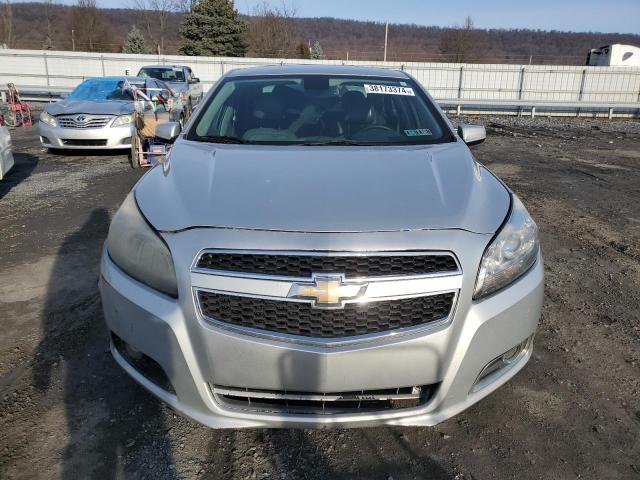 Photo 4 VIN: 1G11F5SR6DF173920 - CHEVROLET MALIBU 