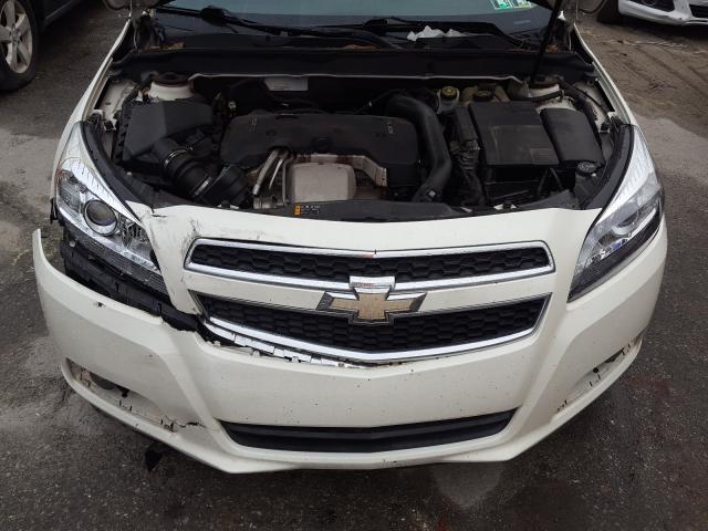 Photo 6 VIN: 1G11G5SX3DF207811 - CHEVROLET MALIBU 3LT 