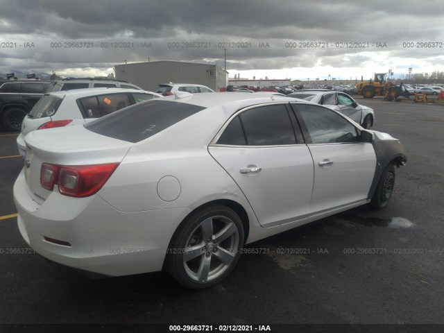 Photo 3 VIN: 1G11G5SX3FF143871 - CHEVROLET MALIBU 