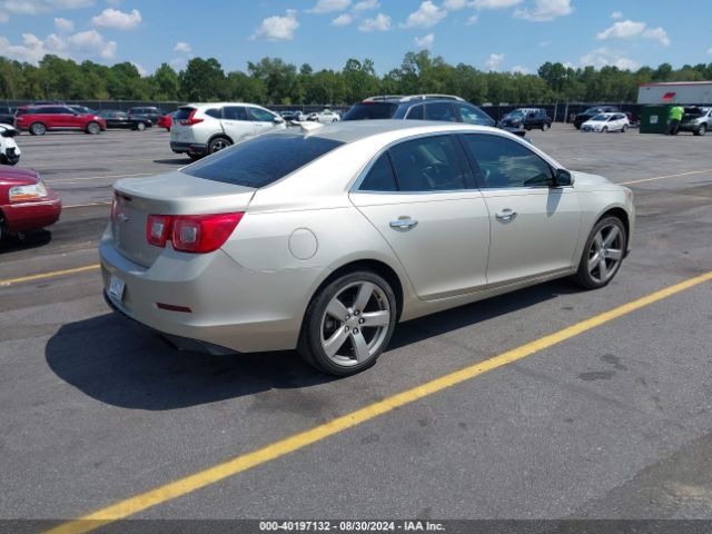 Photo 3 VIN: 1G11G5SX4FF100849 - CHEVROLET MALIBU 