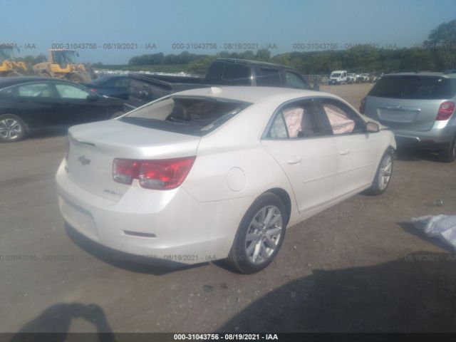 Photo 3 VIN: 1G11G5SXXDF322177 - CHEVROLET MALIBU 