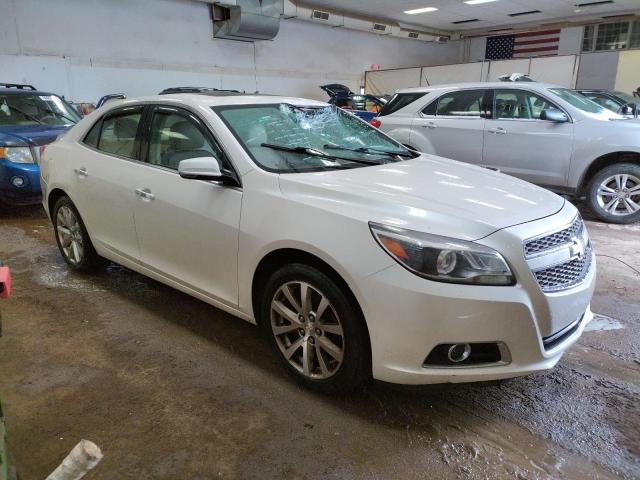 Photo 3 VIN: 1G11H5SA0DF139301 - CHEVROLET MALIBU 