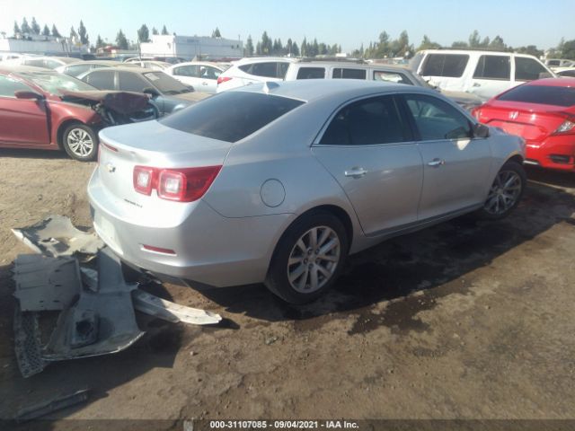 Photo 3 VIN: 1G11H5SA1DF327356 - CHEVROLET MALIBU 