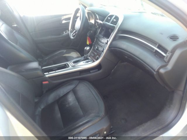 Photo 4 VIN: 1G11H5SA1DF327356 - CHEVROLET MALIBU 