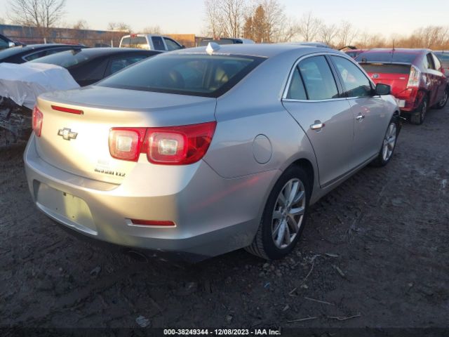 Photo 3 VIN: 1G11H5SA7DF314157 - CHEVROLET MALIBU 