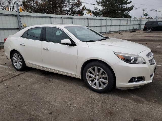 Photo 3 VIN: 1G11H5SA8DF182848 - CHEVROLET MALIBU 