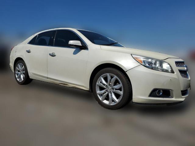 Photo 3 VIN: 1G11H5SAXDF166215 - CHEVROLET MALIBU 