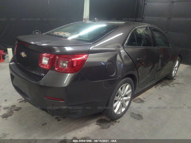 Photo 3 VIN: 1G11H5SAXDF261101 - CHEVROLET MALIBU 