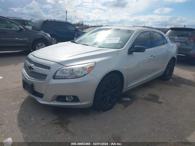 Photo 1 VIN: 1G11H5SAXDF322642 - CHEVROLET MALIBU 