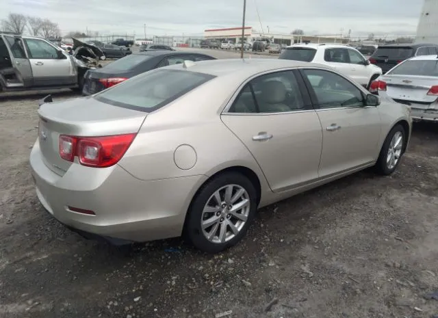 Photo 3 VIN: 1G11H5SL9EF209381 - CHEVROLET MALIBU 