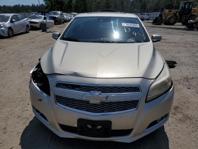 Photo 4 VIN: 1G11J5SX0DF205743 - CHEVROLET MALIBU 