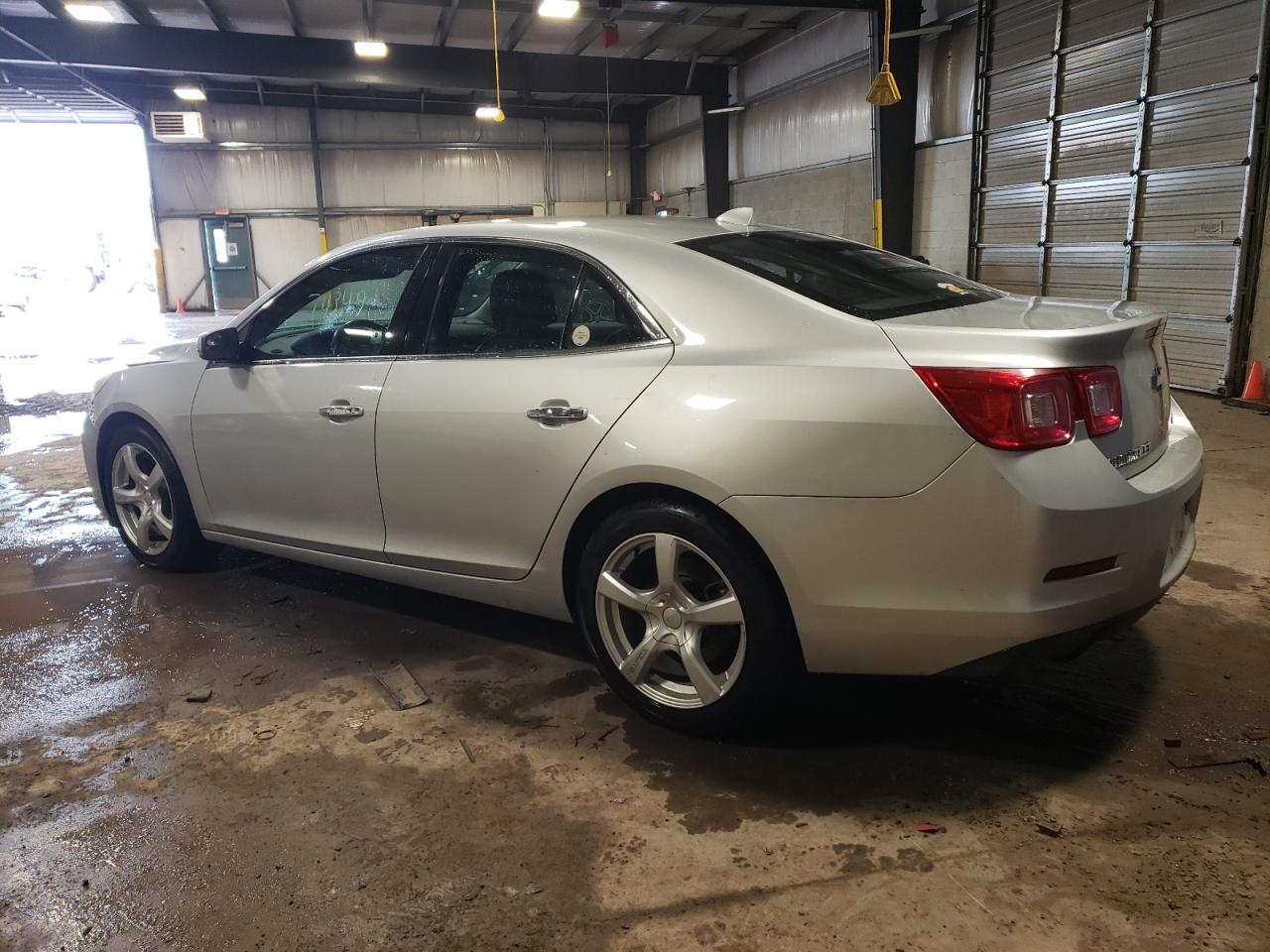 Photo 1 VIN: 1G11J5SX4DF218673 - CHEVROLET MALIBU 