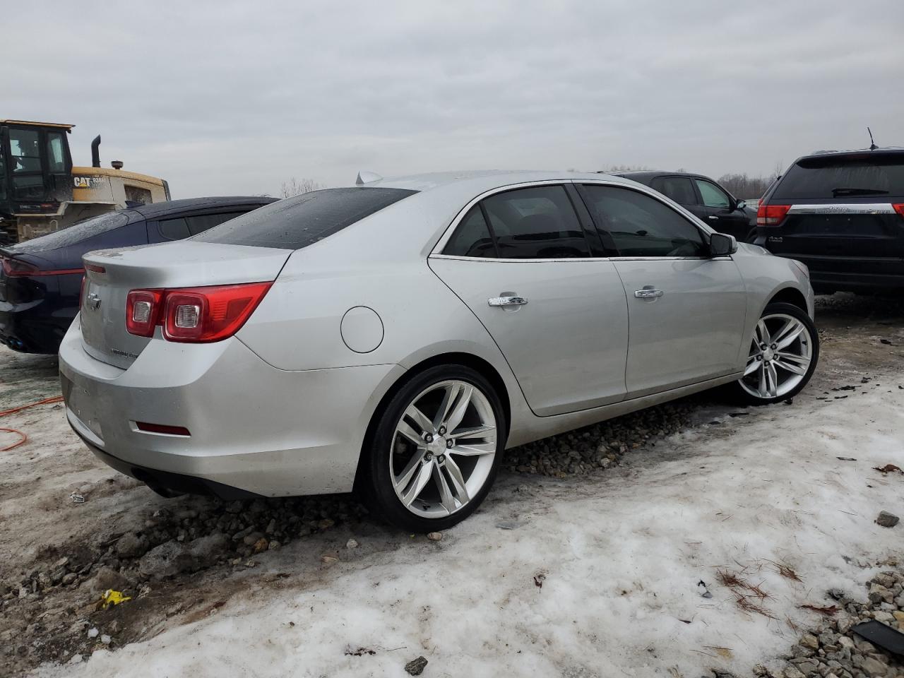 Photo 2 VIN: 1G11J5SX5EF115294 - CHEVROLET MALIBU 