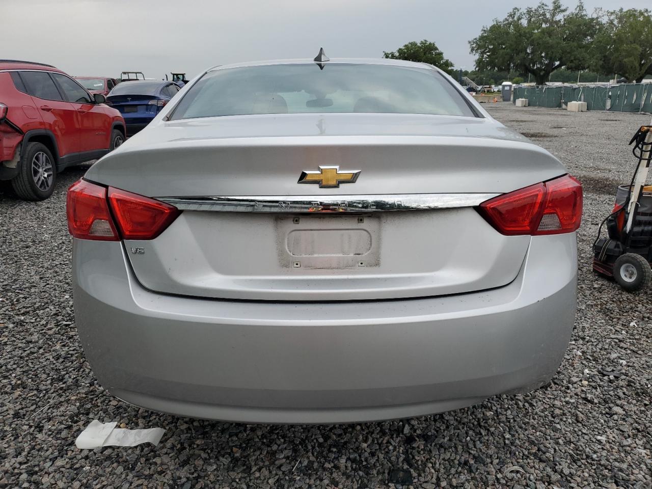 Photo 5 VIN: 1G11Y5S3XKU145701 - CHEVROLET IMPALA 