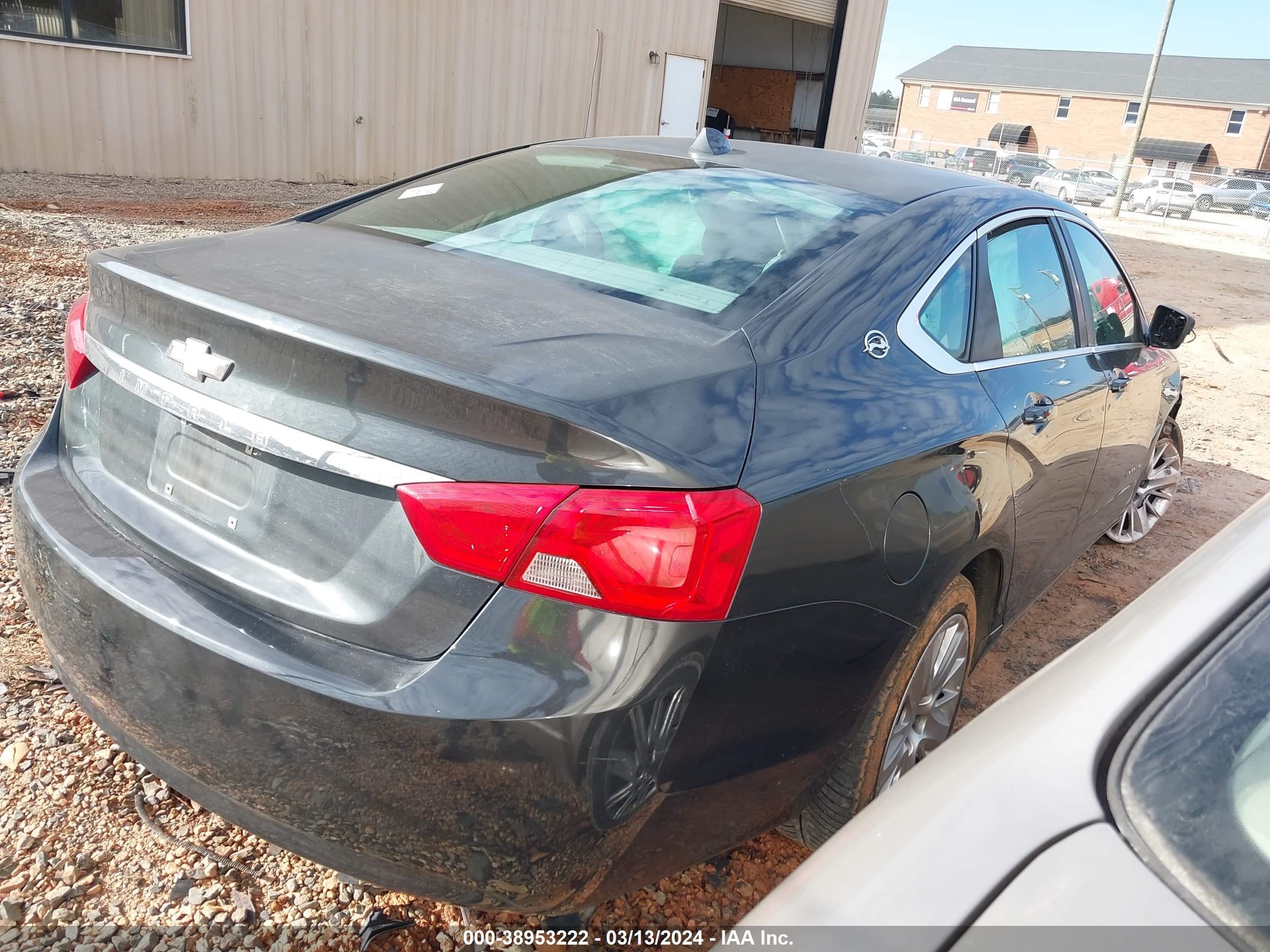 Photo 3 VIN: 1G11Y5SL9EU131843 - CHEVROLET IMPALA 