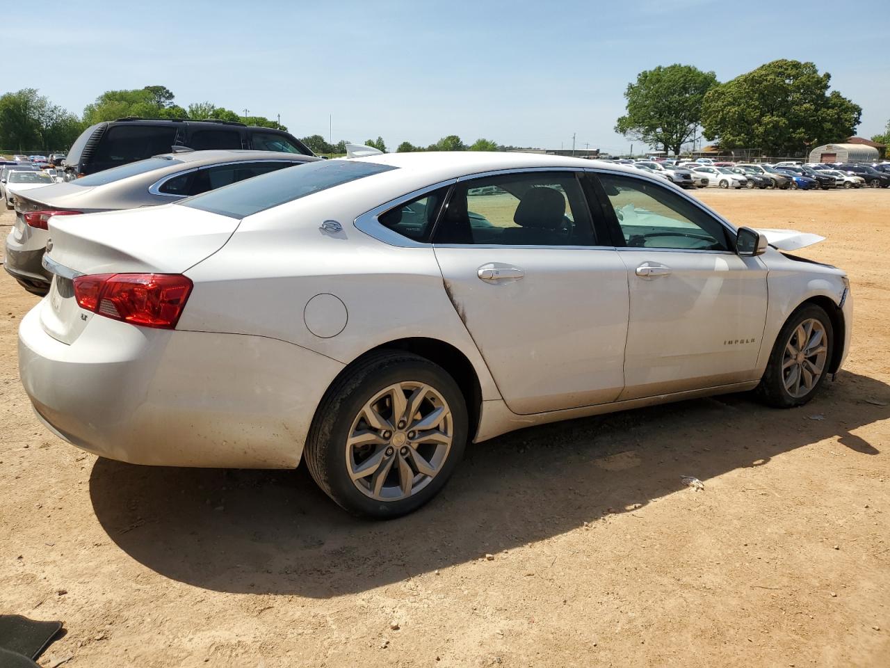 Photo 2 VIN: 1G11Z5S35LU115262 - CHEVROLET IMPALA 