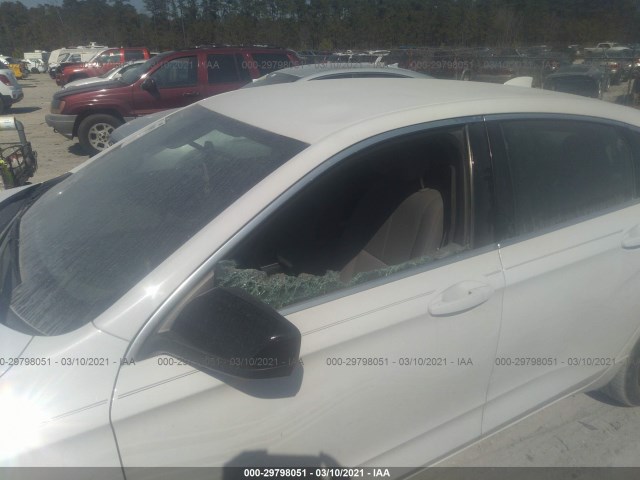 Photo 5 VIN: 1G11Z5SL4FU128119 - CHEVROLET IMPALA 