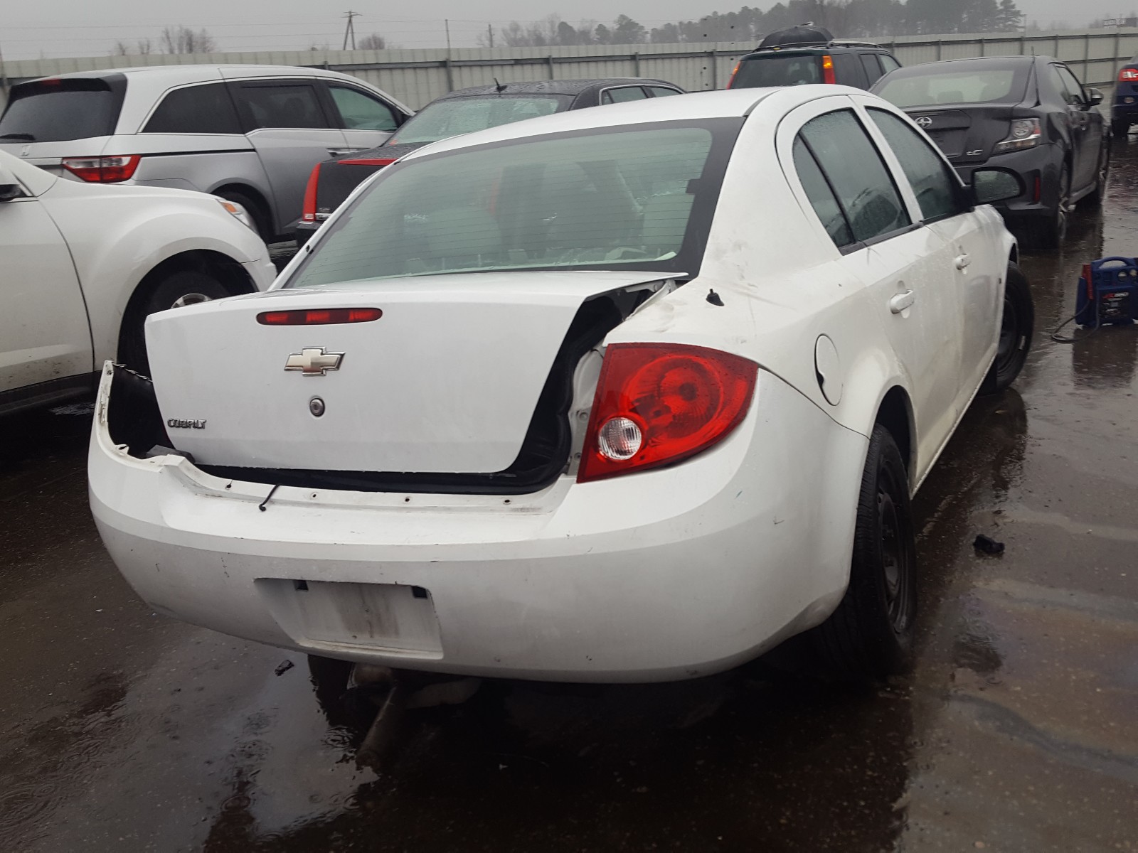 Photo 3 VIN: 1G1AB5F54A7106970 - CHEVROLET COBALT LS 