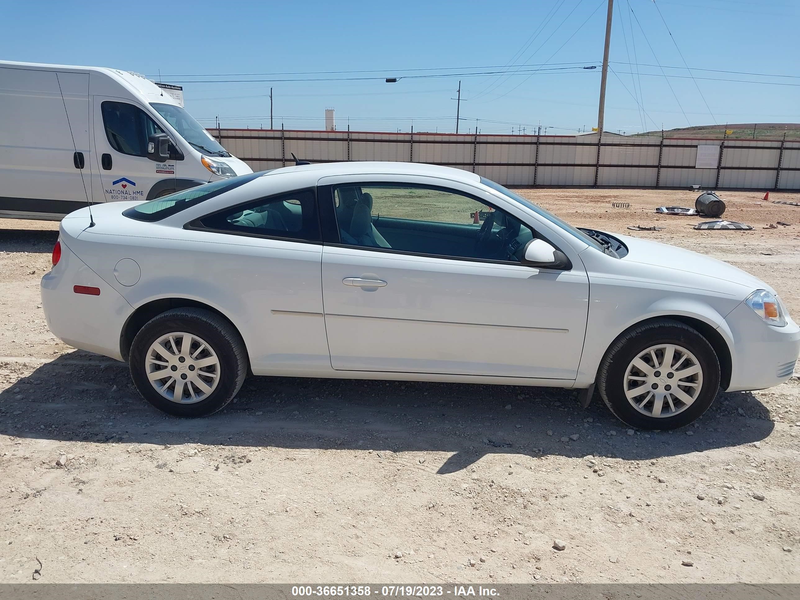 Photo 12 VIN: 1G1AD1F57A7156149 - CHEVROLET COBALT 