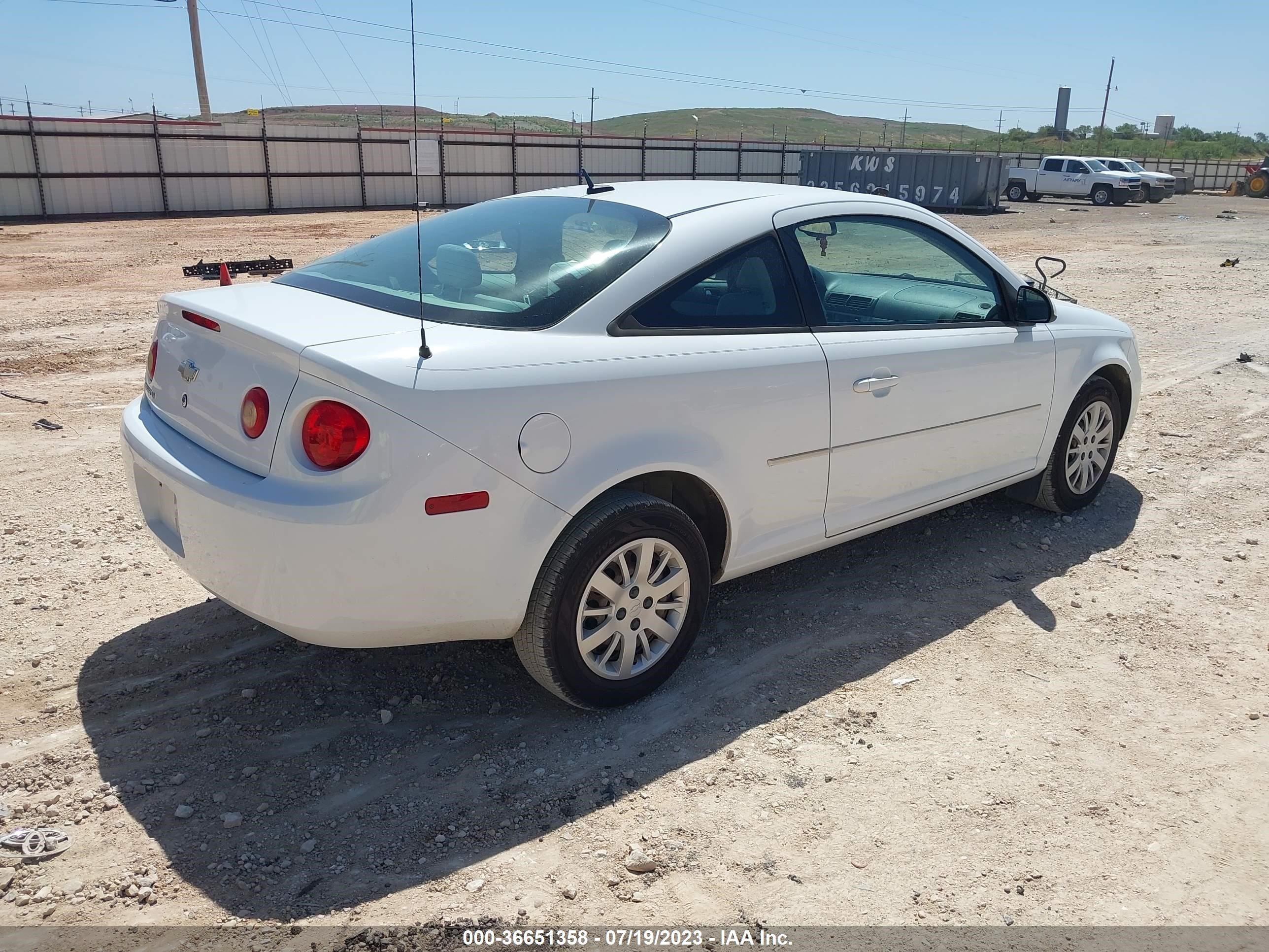 Photo 3 VIN: 1G1AD1F57A7156149 - CHEVROLET COBALT 