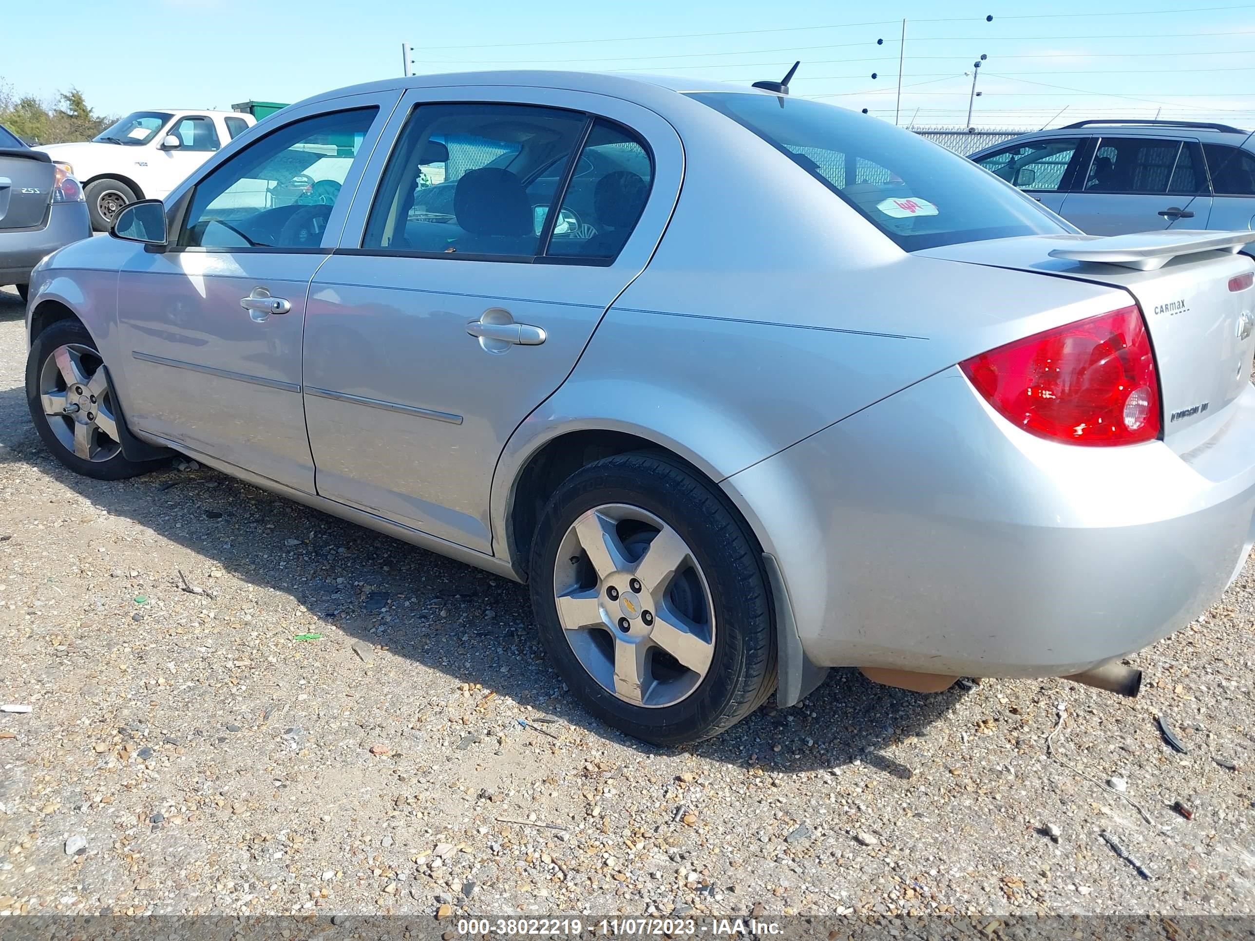 Photo 2 VIN: 1G1AD5F59A7242067 - CHEVROLET COBALT 