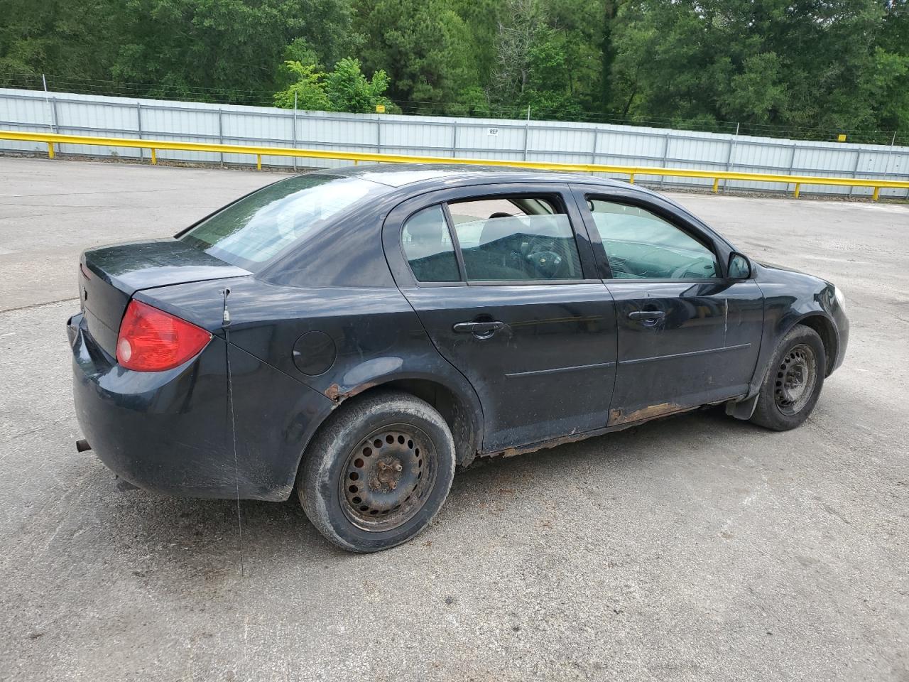 Photo 2 VIN: 1G1AD5F5XA7197799 - CHEVROLET COBALT 